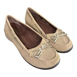 Vionic Orthaheel Women's Tan Loafers with Bow Detail Size 8.5